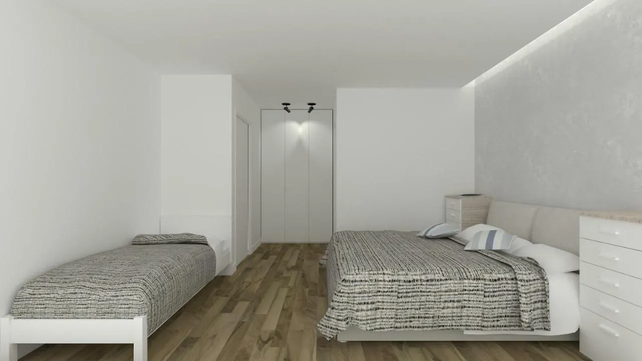 Piccolo Moderno Appartamento Sulla Spiaggia In Centro Lido di Jesolo 0*,  İtalya